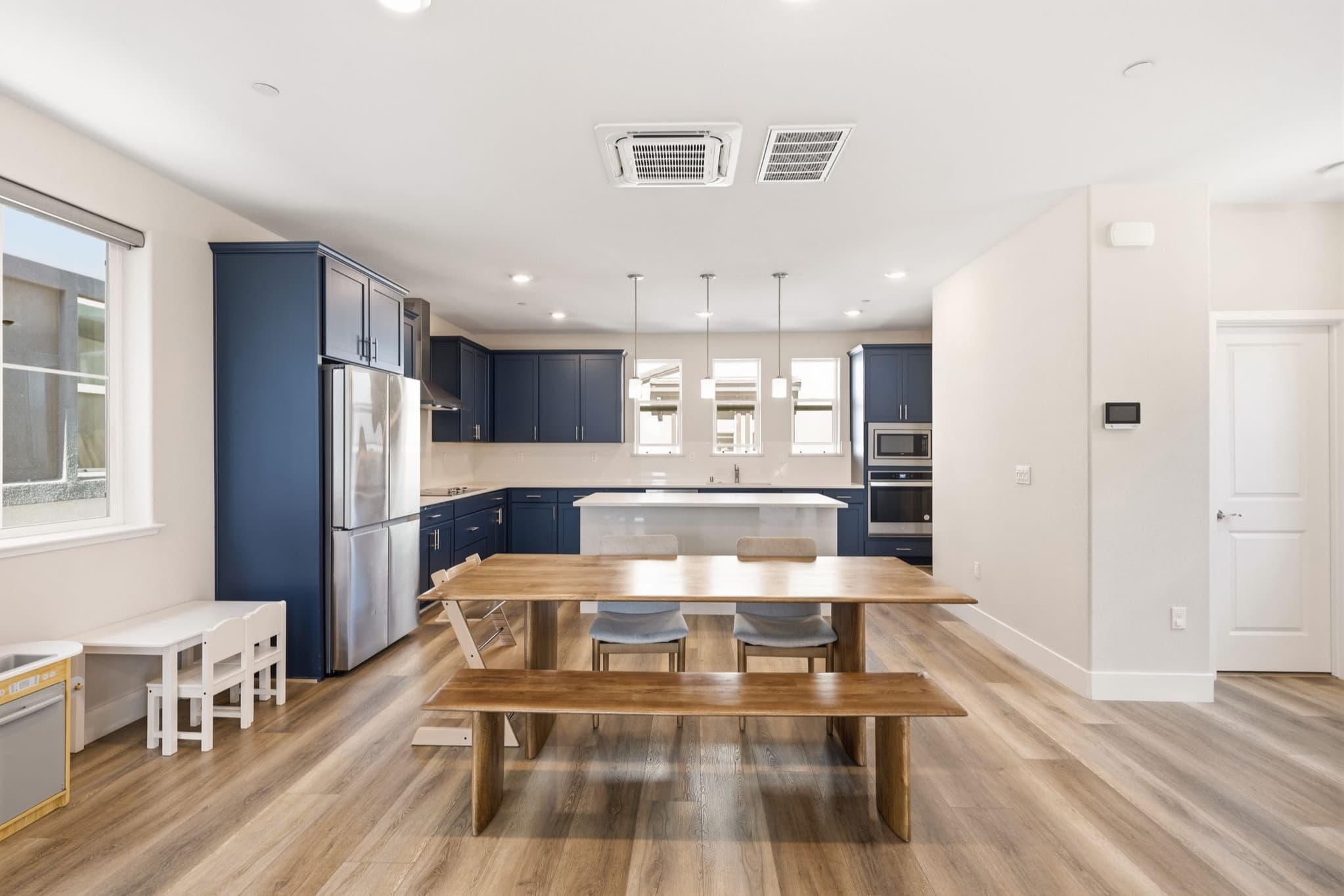 Café dining · second floor